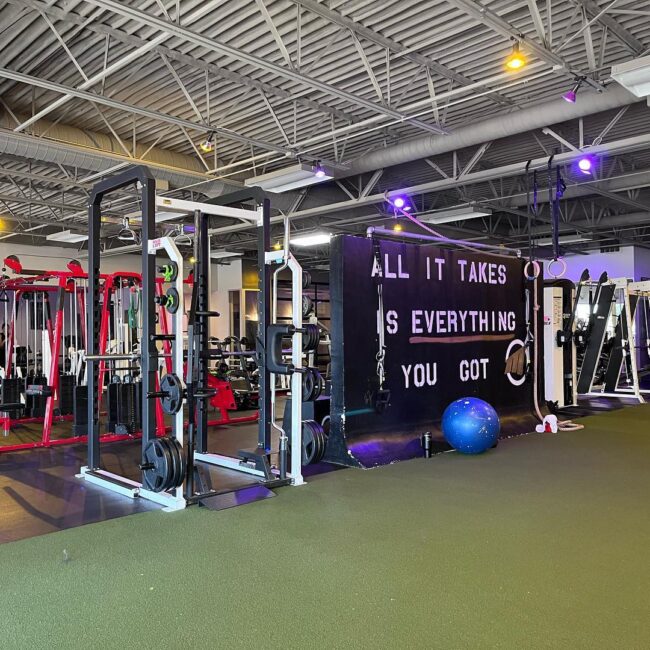 The Weight Room at Momentum Fitness in Arlington, Texas